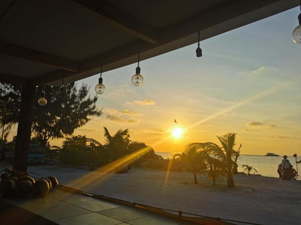 Ocean Vista Maldives,Maafushi Hotell Eksteriør bilde